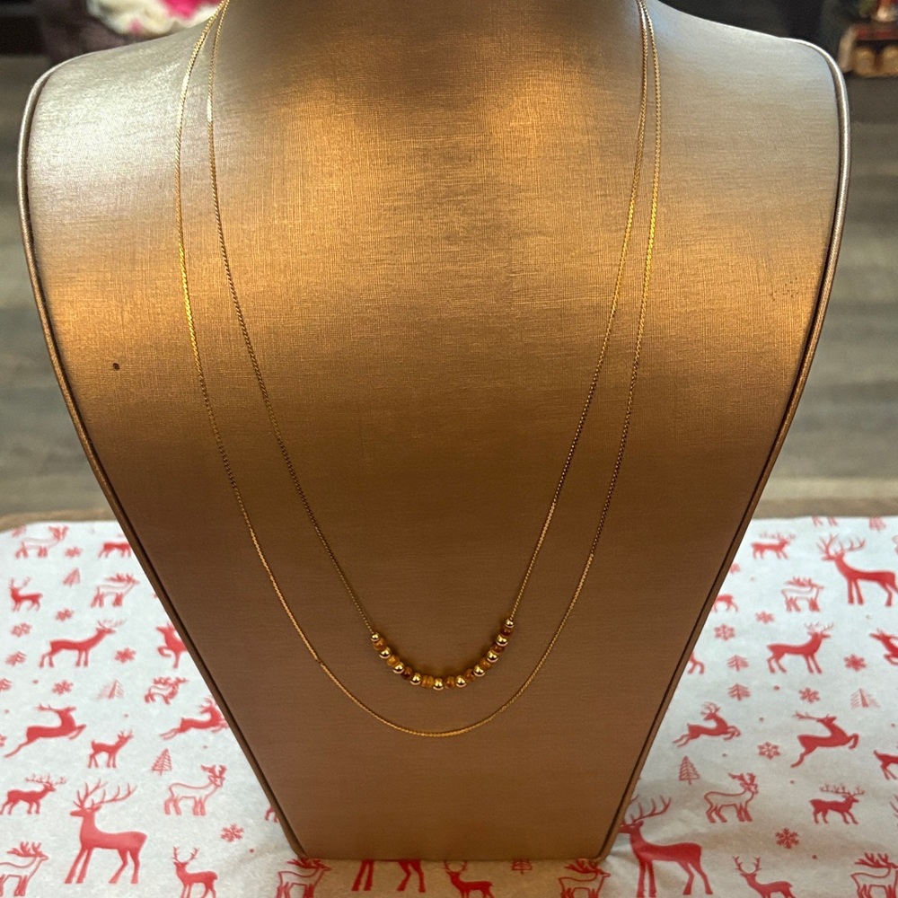 Elegant Gold Beaded Necklace